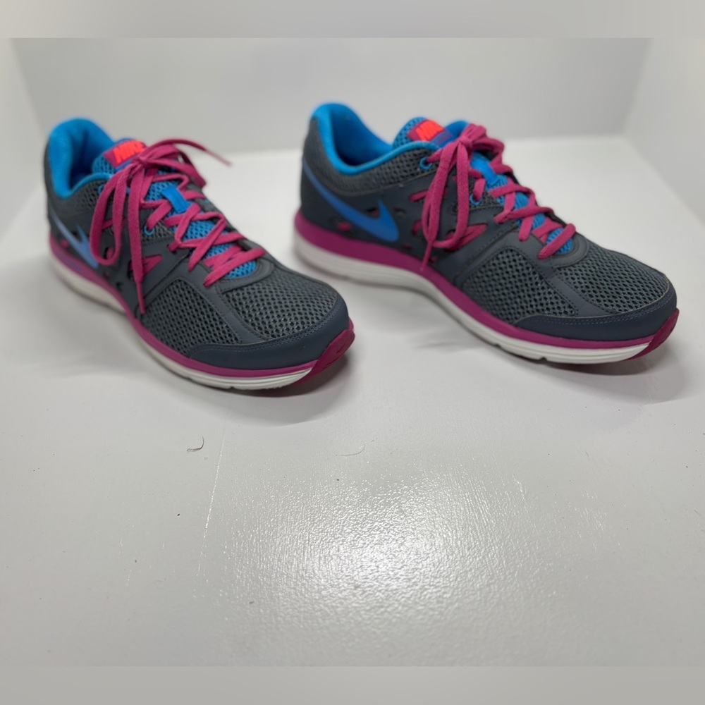 Nike Womens Running Shoes Dual Fusion Gray Pink Blue size 11 - Picture 2 of 12